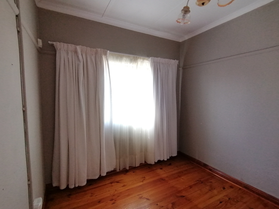 2 Bedroom Property for Sale in Forest Hill Eastern Cape